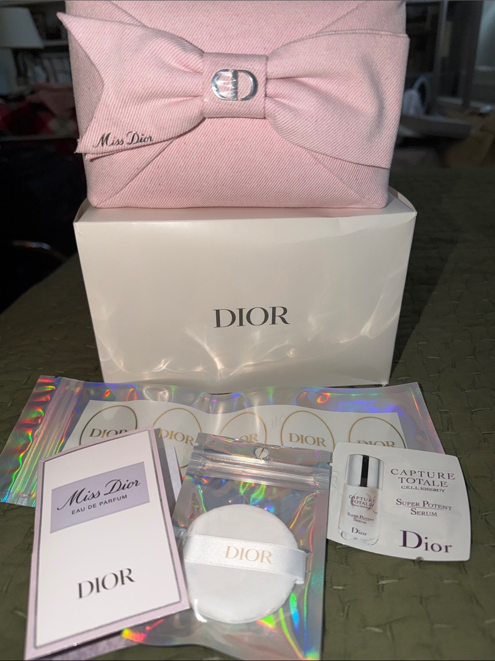 Dior Pink Bow Cosmetic Pouch with CD emblem New with Box,Extra Dior Samples GWP
